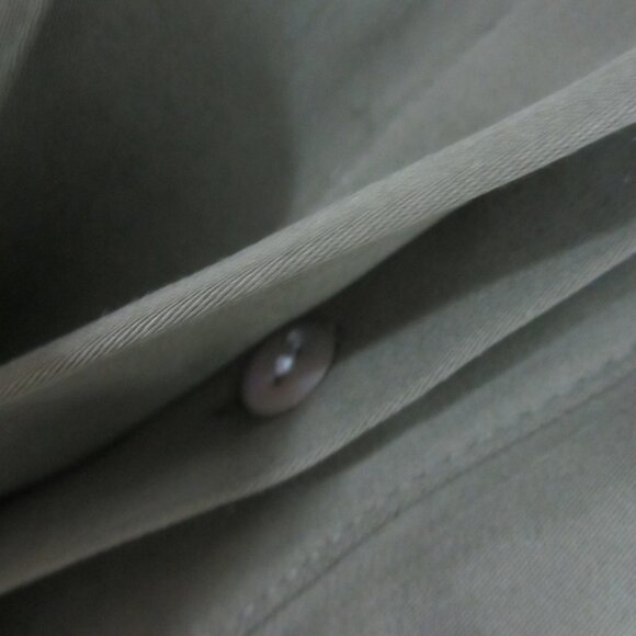 New J Jill Womens Medium Olive Leaf Green LS Rayon Shirt Blouse Pockets NWT $89 - Picture 9 of 13